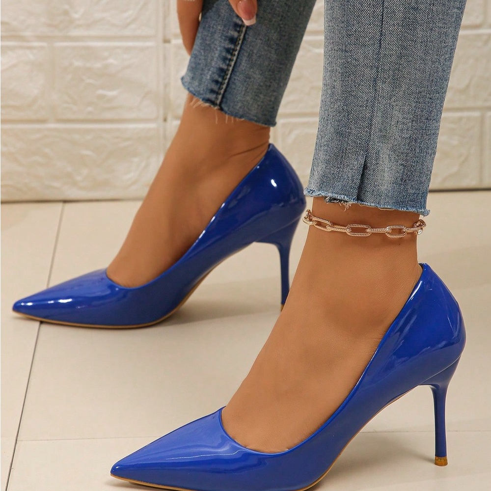 Elegant Blue Stiletto Heels